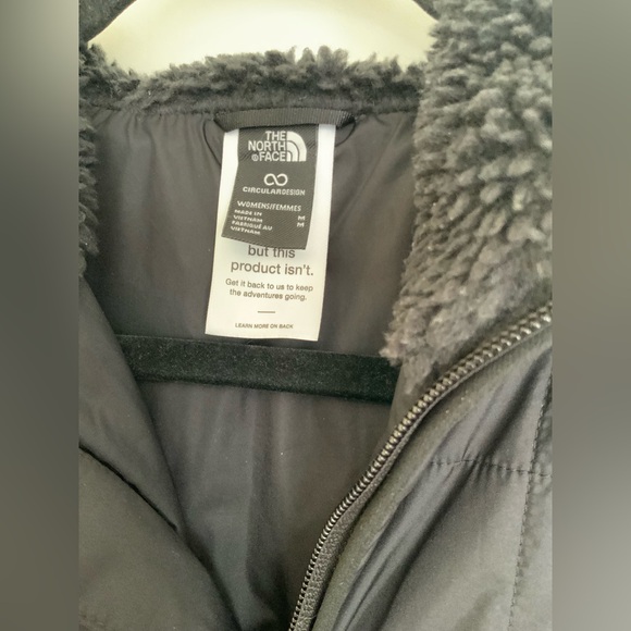 The North Face Junction Insulated Parka - Picture 7 of 16